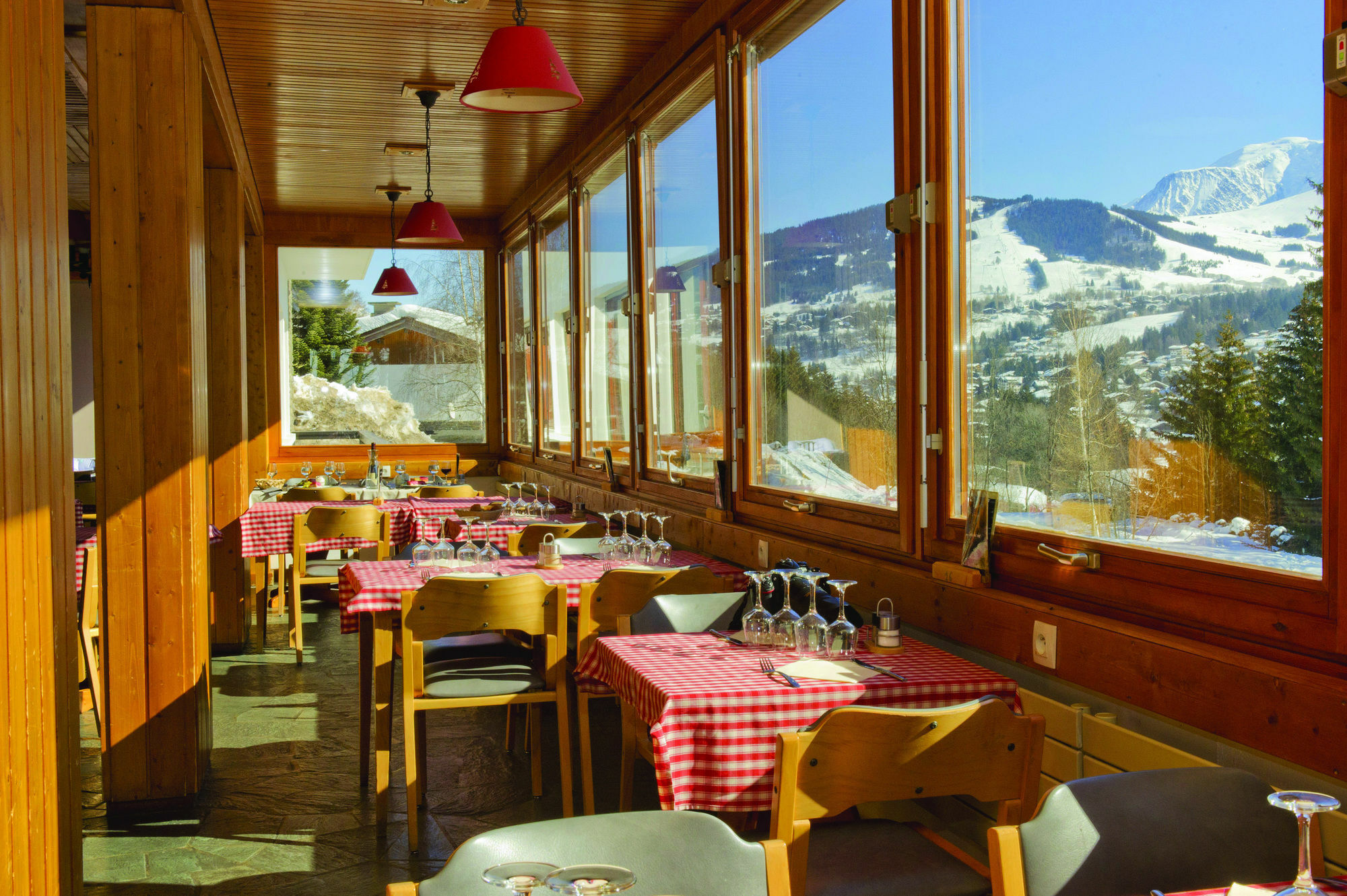 Hotel Vacances Bleues Les Chalets Du Prariand Megève Exterior foto